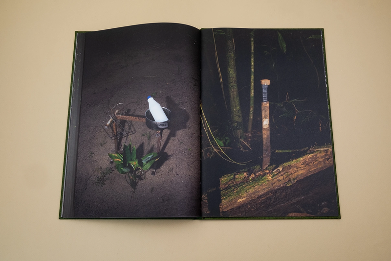 Fotoboek | Fourteen Leaves and a Cup of Water | Michelle Piergoelam